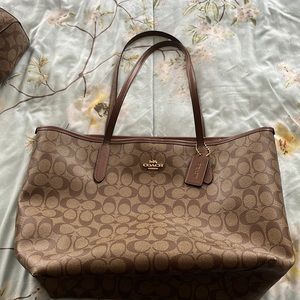 Coach tote bag